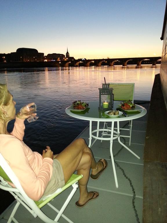 Different Holidays Saumur Ngoại thất bức ảnh