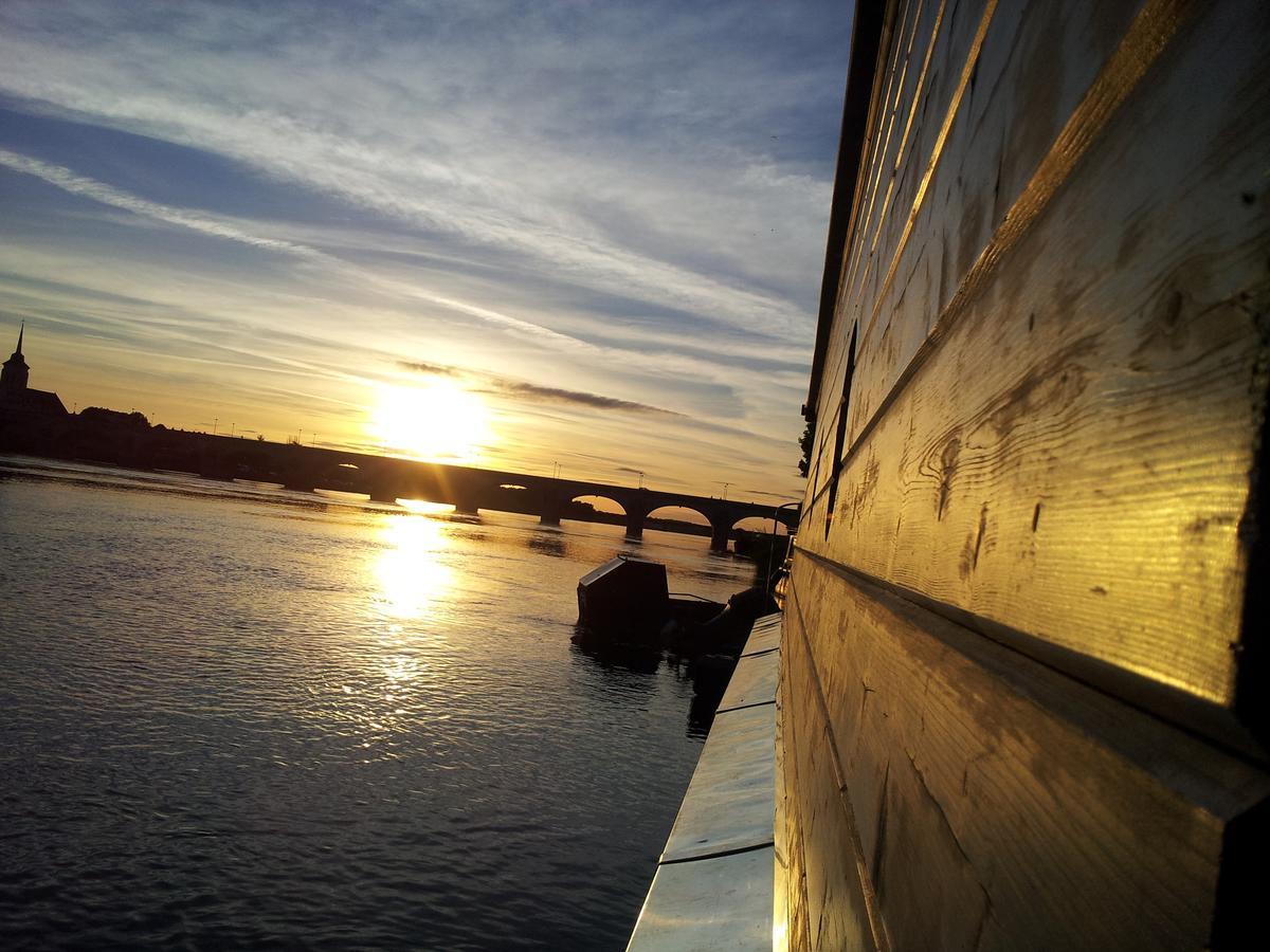 Different Holidays Saumur Ngoại thất bức ảnh